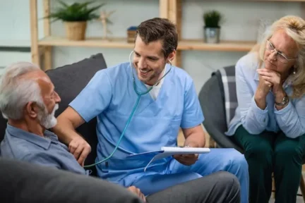 Maltepe Küçükyalı Evde Hemşire – 8D335E (WebP)